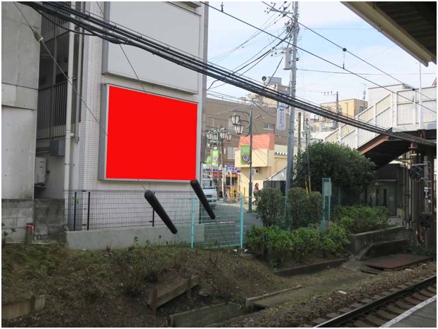 東松原駅ホーム前　ｸﾗｰｼｭ東松原